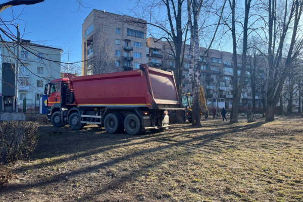 В Выборге продолжаются работы по благоустройству