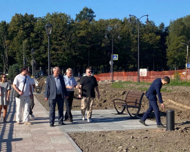 Петровская набережная преображается